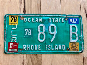 1976 Rhode Island Dealer License Plate