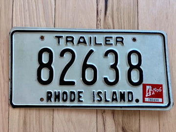 1976 Rhode Island Trailer License Plate