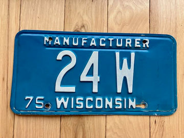 1975 Wisconsin Manufacturer License Plates