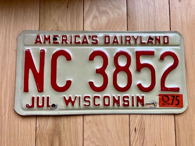 1975 Wisconsin License Plate