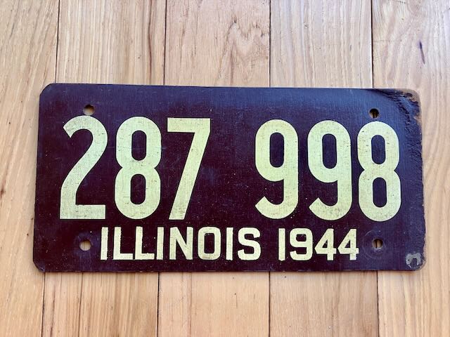 1944 Illinois License Plate