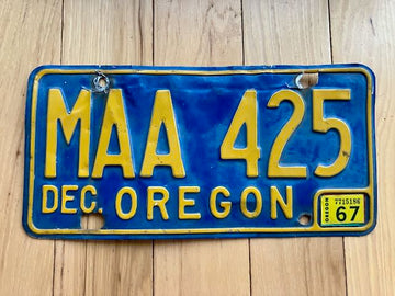 1967 Oregon License Plate