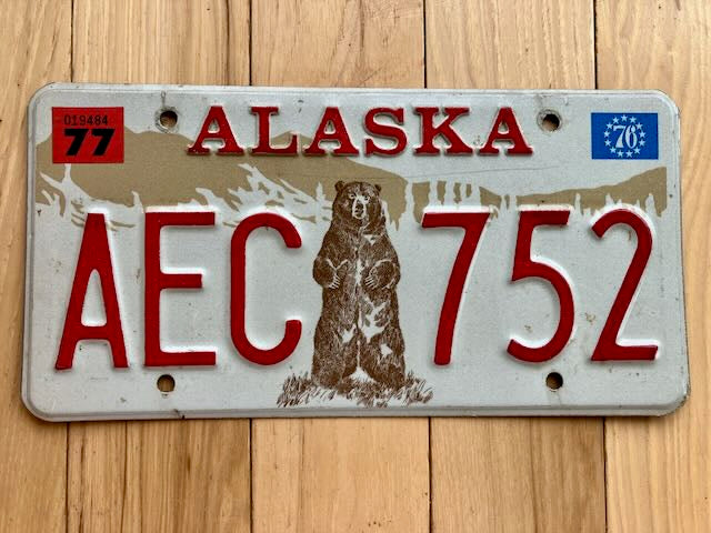 1976 Alaska License Plate