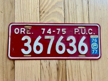 1975 Public Utility Oregon License Plate