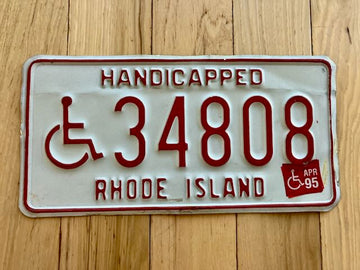 1995 Rhode Island Handicapped License Plate