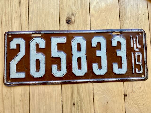 1919 Illinois License Plate