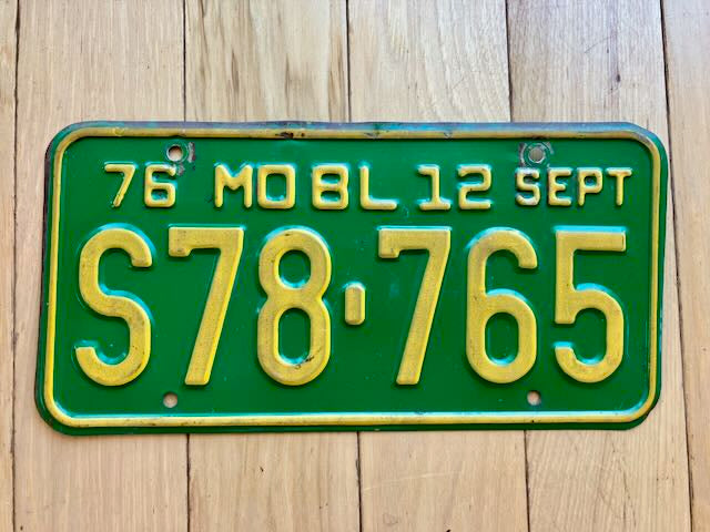 1976 Missouri License Plate