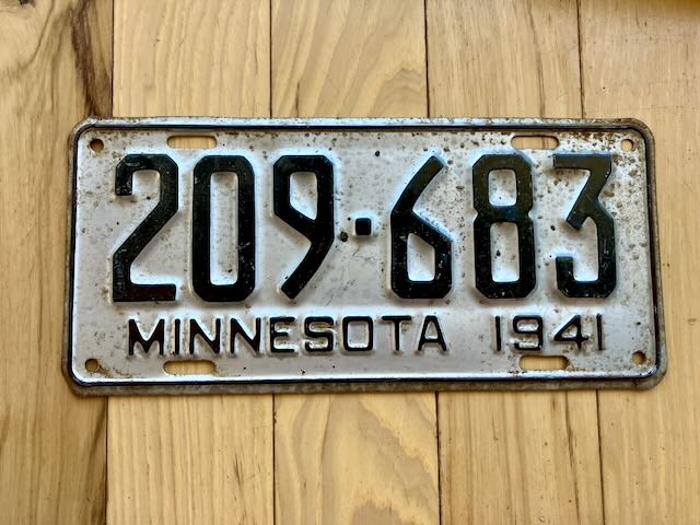 1941 Minnesota License Plate