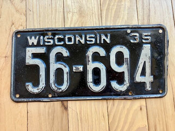 1935 Wisconsin License Plate