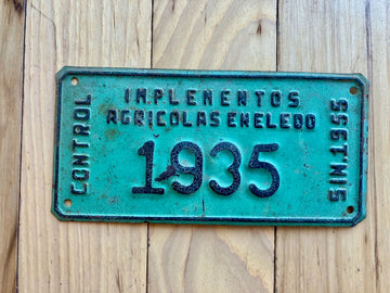 1955 Implenentos Agricolas Eneledo License Plate