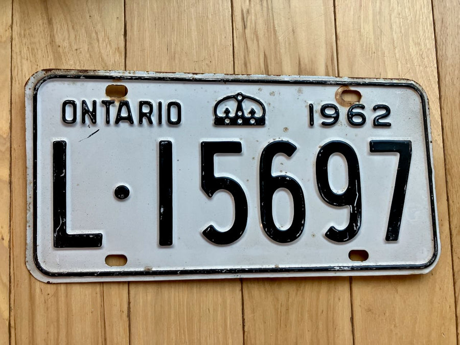 1962 Ontario License Plate