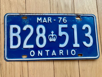 1976 Ontario License Plate