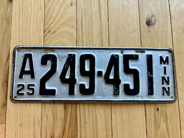 1925 Minnesota License Plate