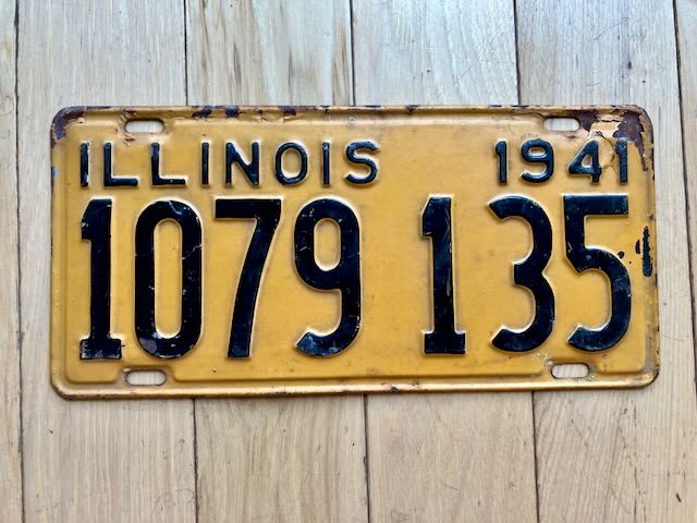 1941 Illinois License Plate