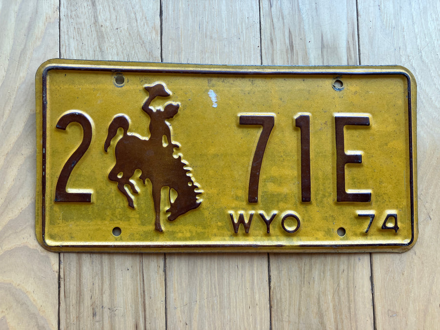 1974 Wyoming License Plate