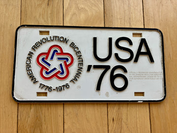 American Revolution Bicentennial 1976 Booster License Plate (Plastic)