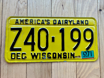 1971 Wisconsin License Plate