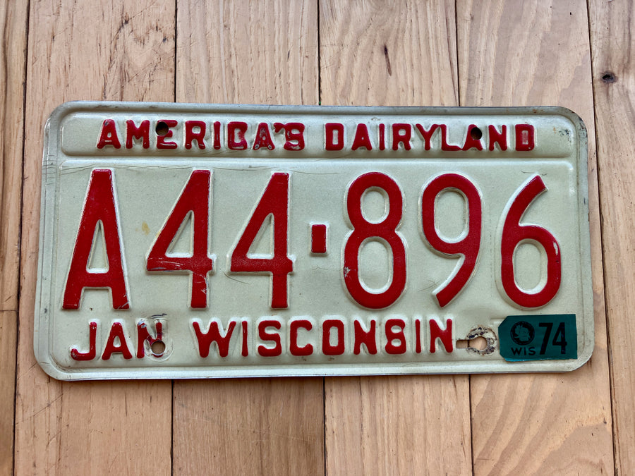 1974 Wisconsin License Plate