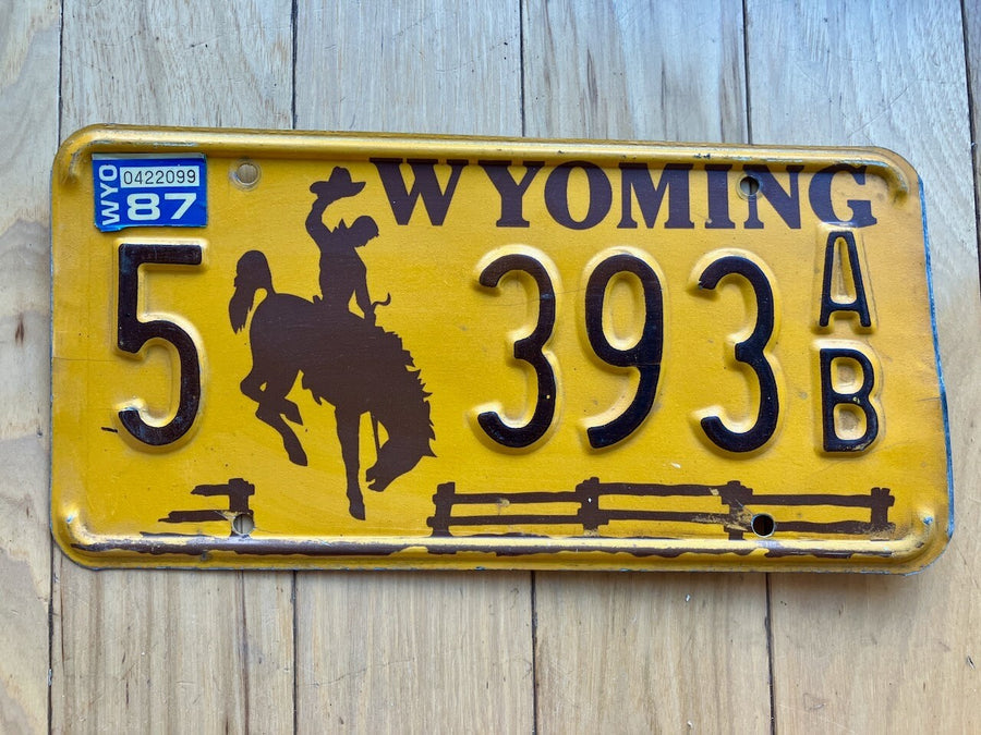 1987 Wyoming License Plate