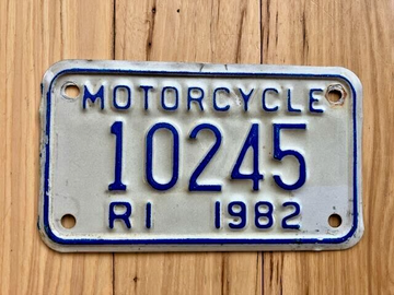 1985 Rhode Island Motorcycle License Plate