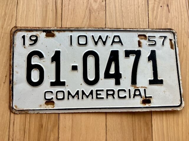 1957 Iowa Commercial License Plate