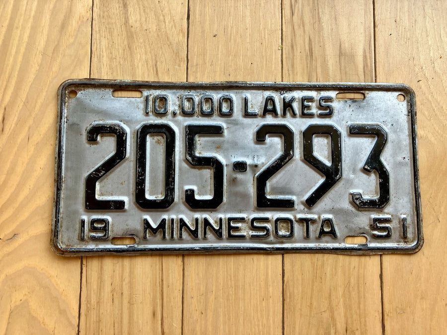1951 Minnesota License Plate
