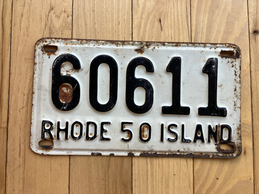 1950 Rhode Island License Plate - Rare Embossed Tab Issued To New Registrants
