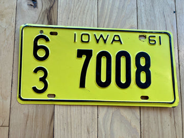 1961 Iowa License Plate