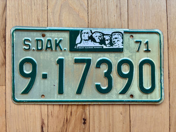 1971 South Dakota License Plate