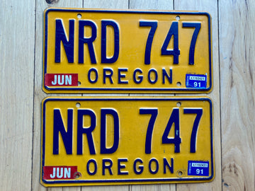 Pair of 1991 Oregon License Plates