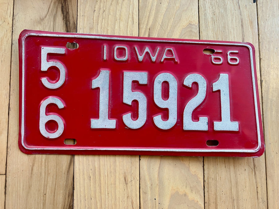 1966 Iowa License Plate