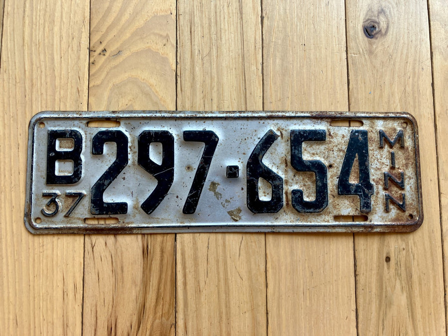 1937 Minnesota License Plate