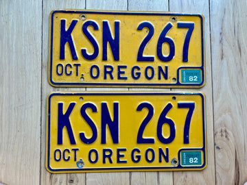 Pair of 1982 Oregon License Plates