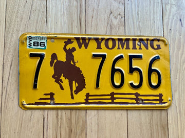 1986 Wyoming License Plate