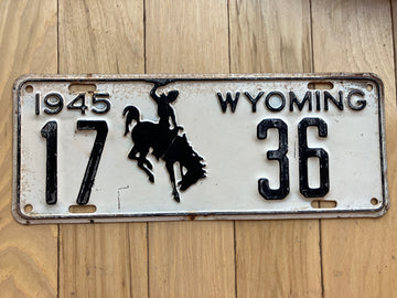 1945 Wyoming License Plate