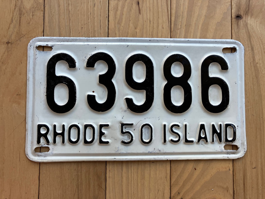 1950 Rhode Island License Plate - Rare Embossed Tab Issued To New Registrants