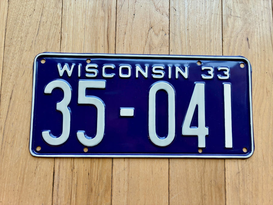 1933 Wisconsin License Plate