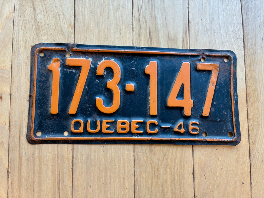 1946 Quebec License Plate