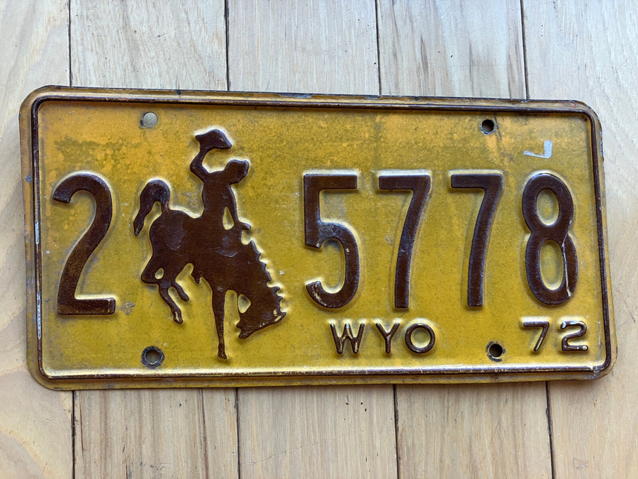 1972 Wyoming License Plate