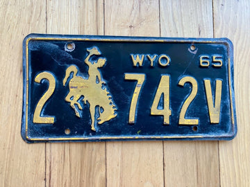 1965 Wyoming License Plate