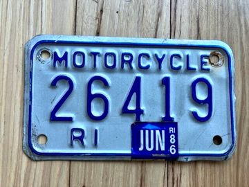 1986 Rhode Island Motorcycle License Plate