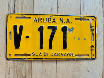 1981 Aruba Isla Di Carnaval License Plate