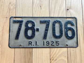 1925 Rhode Island License Plate