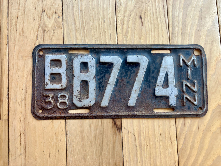 1938 Minnesota License Plate
