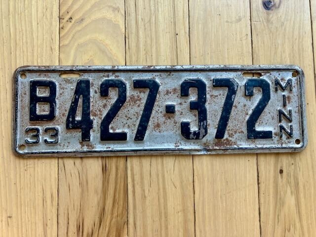 1933 Minnesota License Plate