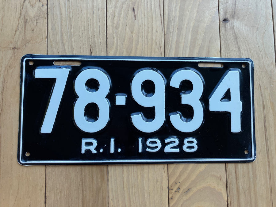1928 Repainted Rhode Island License Plate
