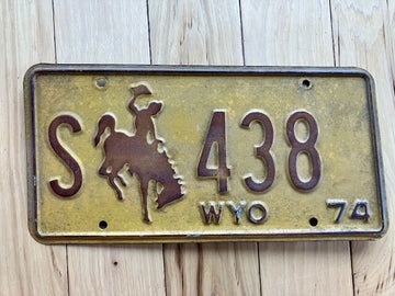 1974 Wyoming License Plate