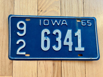 1965 Iowa License Plate