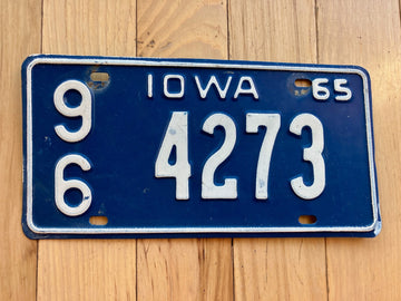 1965 Iowa License Plate