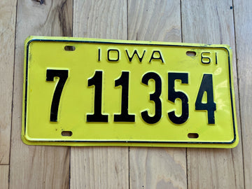 1961 Iowa License Plate